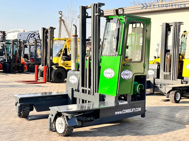 Combilift C3000 / DUPLEX / 4100MM / LPG / FREE LIFT / Like New C3000 / DUPLEX / 4100MM / LPG / FREE LIFT / Like New - 4-smjerni regalni viličar: slika Combilift C3000 / DUPLEX / 4100MM / LPG / FREE LIFT / Like New C3000 / DUPLEX / 4100MM / LPG / FREE LIFT / Like New - 4-smjerni regalni viličar Combilift C3000 / DUPLEX / 4100MM / LPG / FREE LIFT / Like New C3000 / DUPLEX / 4100MM / LPG / FREE LIFT / Like New - 4-smjerni regalni viličar: slika Combilift C3000 / DUPLEX / 4100MM / LPG / FREE LIFT / Like New C3000 / DUPLEX / 4100MM / LPG / FREE LIFT / Like New - 4-smjerni regalni viličar