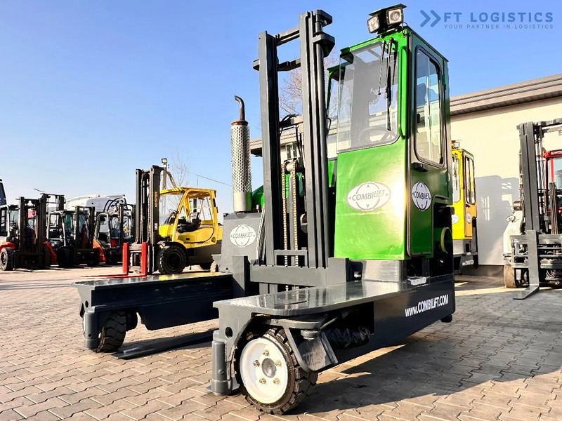 Combilift C3000 / DUPLEX / 4100MM / LPG / FREE LIFT / Like New C3000 / DUPLEX / 4100MM / LPG / FREE LIFT / Like New - 4-smjerni regalni viličar: slika Combilift C3000 / DUPLEX / 4100MM / LPG / FREE LIFT / Like New C3000 / DUPLEX / 4100MM / LPG / FREE LIFT / Like New - 4-smjerni regalni viličar Combilift C3000 / DUPLEX / 4100MM / LPG / FREE LIFT / Like New C3000 / DUPLEX / 4100MM / LPG / FREE LIFT / Like New - 4-smjerni regalni viličar: slika Combilift C3000 / DUPLEX / 4100MM / LPG / FREE LIFT / Like New C3000 / DUPLEX / 4100MM / LPG / FREE LIFT / Like New - 4-smjerni regalni viličar