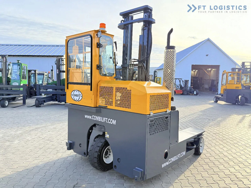 4-smjerni regalni viličar Combilift C3000 / GAS / DUPLEX 4500MM / ONLY 3096 HOURS / FORK SIDE SHIFT / FULL CABIN / EXCELLENT CONDITION / Wide range of four-way and: slika 4-smjerni regalni viličar Combilift C3000 / GAS / DUPLEX 4500MM / ONLY 3096 HOURS / FORK SIDE SHIFT / FULL CABIN / EXCELLENT CONDITION / Wide range of four-way and