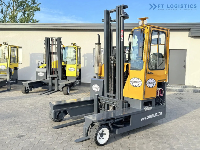 Combilift C3000 / GAS / DUPLEX 4500MM / ONLY 3096 HOURS / FORK SIDE SHIFT / FULL CABIN / EXCELLENT CONDITION / Wide range of four-way and - 4-smjerni regalni viličar: slika Combilift C3000 / GAS / DUPLEX 4500MM / ONLY 3096 HOURS / FORK SIDE SHIFT / FULL CABIN / EXCELLENT CONDITION / Wide range of four-way and - 4-smjerni regalni viličar Combilift C3000 / GAS / DUPLEX 4500MM / ONLY 3096 HOURS / FORK SIDE SHIFT / FULL CABIN / EXCELLENT CONDITION / Wide range of four-way and - 4-smjerni regalni viličar: slika Combilift C3000 / GAS / DUPLEX 4500MM / ONLY 3096 HOURS / FORK SIDE SHIFT / FULL CABIN / EXCELLENT CONDITION / Wide range of four-way and - 4-smjerni regalni viličar