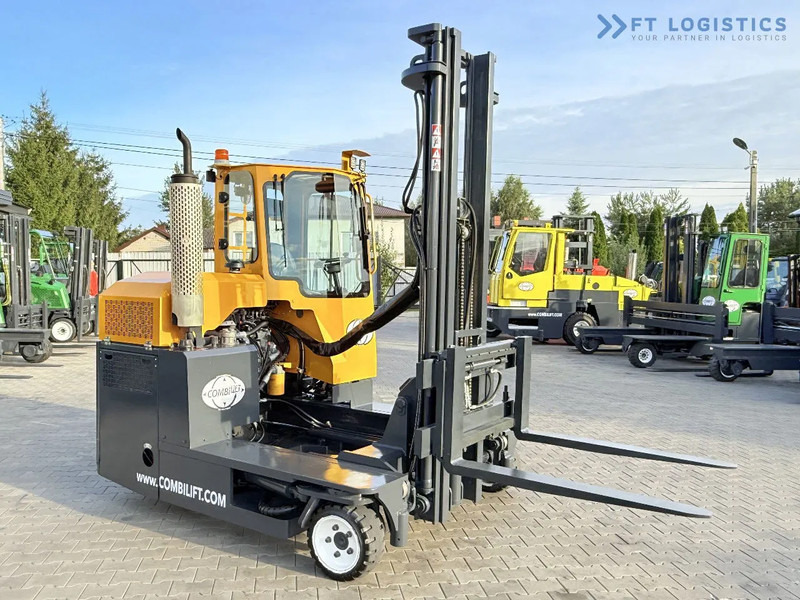 4-smjerni regalni viličar Combilift C3000 / GAS / DUPLEX 4500MM / ONLY 3096 HOURS / FORK SIDE SHIFT / FULL CABIN / EXCELLENT CONDITION / Wide range of four-way and: slika 4-smjerni regalni viličar Combilift C3000 / GAS / DUPLEX 4500MM / ONLY 3096 HOURS / FORK SIDE SHIFT / FULL CABIN / EXCELLENT CONDITION / Wide range of four-way and