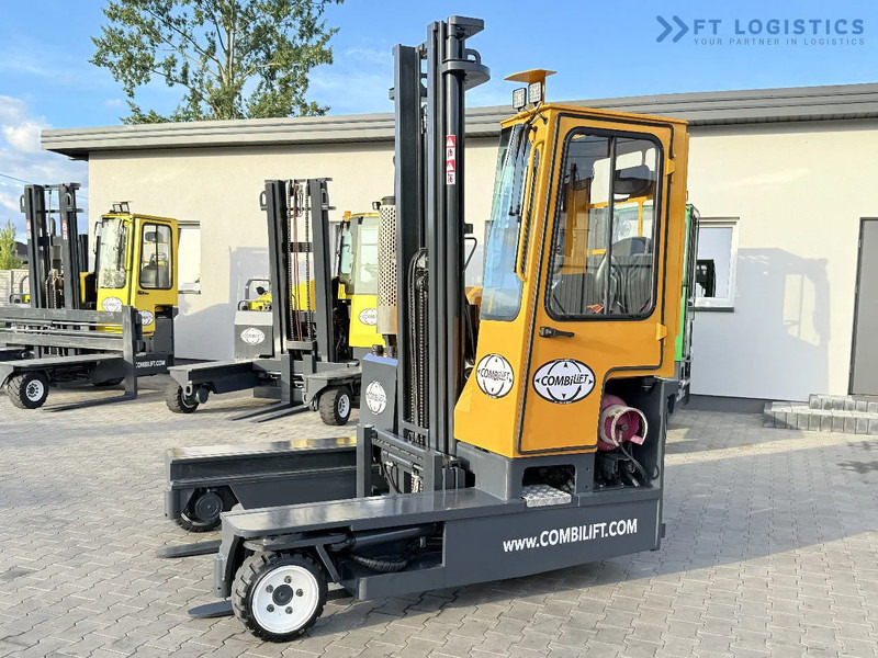 Combilift C3000 / GAS / DUPLEX 4500MM / ONLY 3096 HOURS / FORK SIDE SHIFT / FULL CABIN / EXCELLENT CONDITION / Wide range of four-way and - 4-smjerni regalni viličar: slika Combilift C3000 / GAS / DUPLEX 4500MM / ONLY 3096 HOURS / FORK SIDE SHIFT / FULL CABIN / EXCELLENT CONDITION / Wide range of four-way and - 4-smjerni regalni viličar Combilift C3000 / GAS / DUPLEX 4500MM / ONLY 3096 HOURS / FORK SIDE SHIFT / FULL CABIN / EXCELLENT CONDITION / Wide range of four-way and - 4-smjerni regalni viličar: slika Combilift C3000 / GAS / DUPLEX 4500MM / ONLY 3096 HOURS / FORK SIDE SHIFT / FULL CABIN / EXCELLENT CONDITION / Wide range of four-way and - 4-smjerni regalni viličar