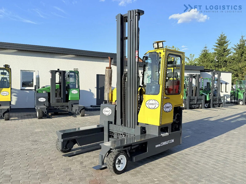 Combilift C3000 / GAS / TRIPLEX – 7500MM / SIDESHIFT / FORK POSITIONER / FREE LIFT / FULL HEATED CABIN / ONLY 7868 HOURS / CONDITION – LIK - 4-smjerni regalni viličar: slika Combilift C3000 / GAS / TRIPLEX – 7500MM / SIDESHIFT / FORK POSITIONER / FREE LIFT / FULL HEATED CABIN / ONLY 7868 HOURS / CONDITION – LIK - 4-smjerni regalni viličar Combilift C3000 / GAS / TRIPLEX – 7500MM / SIDESHIFT / FORK POSITIONER / FREE LIFT / FULL HEATED CABIN / ONLY 7868 HOURS / CONDITION – LIK - 4-smjerni regalni viličar: slika Combilift C3000 / GAS / TRIPLEX – 7500MM / SIDESHIFT / FORK POSITIONER / FREE LIFT / FULL HEATED CABIN / ONLY 7868 HOURS / CONDITION – LIK - 4-smjerni regalni viličar