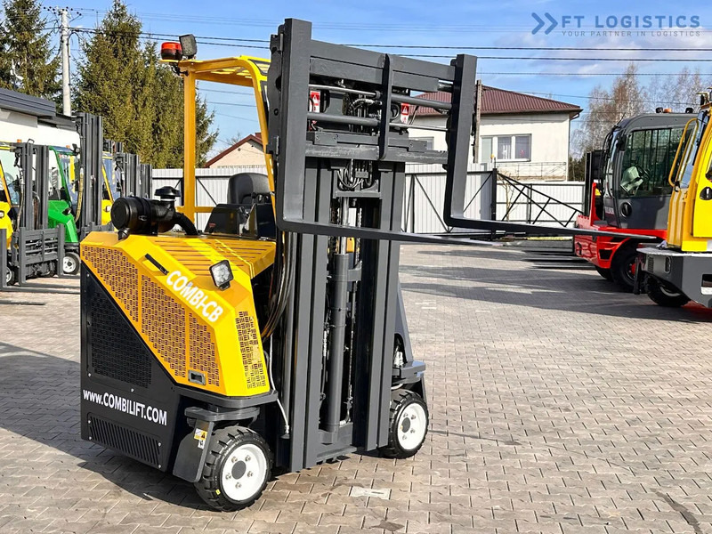 Combilift C3000CB / LPG / TRIPLEX / 4900MM / FREE LIFT / POSITIONER / LIKE NEW C3000CB / LPG / TRIPLEX / 4900MM / FREE LIFT / POSITIONER / - 4-smjerni regalni viličar: slika Combilift C3000CB / LPG / TRIPLEX / 4900MM / FREE LIFT / POSITIONER / LIKE NEW C3000CB / LPG / TRIPLEX / 4900MM / FREE LIFT / POSITIONER / - 4-smjerni regalni viličar Combilift C3000CB / LPG / TRIPLEX / 4900MM / FREE LIFT / POSITIONER / LIKE NEW C3000CB / LPG / TRIPLEX / 4900MM / FREE LIFT / POSITIONER / - 4-smjerni regalni viličar: slika Combilift C3000CB / LPG / TRIPLEX / 4900MM / FREE LIFT / POSITIONER / LIKE NEW C3000CB / LPG / TRIPLEX / 4900MM / FREE LIFT / POSITIONER / - 4-smjerni regalni viličar