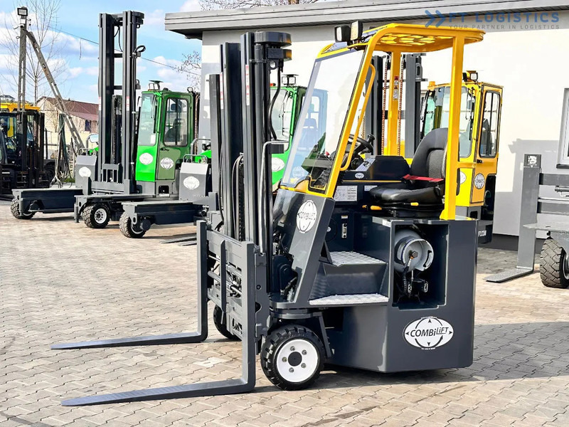 Combilift C3000CB / LPG / TRIPLEX / 4900MM / FREE LIFT / POSITIONER / LIKE NEW C3000CB / LPG / TRIPLEX / 4900MM / FREE LIFT / POSITIONER / - 4-smjerni regalni viličar: slika Combilift C3000CB / LPG / TRIPLEX / 4900MM / FREE LIFT / POSITIONER / LIKE NEW C3000CB / LPG / TRIPLEX / 4900MM / FREE LIFT / POSITIONER / - 4-smjerni regalni viličar Combilift C3000CB / LPG / TRIPLEX / 4900MM / FREE LIFT / POSITIONER / LIKE NEW C3000CB / LPG / TRIPLEX / 4900MM / FREE LIFT / POSITIONER / - 4-smjerni regalni viličar: slika Combilift C3000CB / LPG / TRIPLEX / 4900MM / FREE LIFT / POSITIONER / LIKE NEW C3000CB / LPG / TRIPLEX / 4900MM / FREE LIFT / POSITIONER / - 4-smjerni regalni viličar