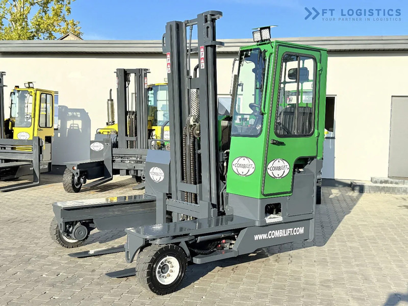Combilift C4000 / DIESEL / DUPLEX 4100MM / FREE LIFT / SIDE SHIFT / FULL CABIN / EXCELLENT CONDITION / Wide range of four-way and side loa - 4-smjerni regalni viličar: slika Combilift C4000 / DIESEL / DUPLEX 4100MM / FREE LIFT / SIDE SHIFT / FULL CABIN / EXCELLENT CONDITION / Wide range of four-way and side loa - 4-smjerni regalni viličar Combilift C4000 / DIESEL / DUPLEX 4100MM / FREE LIFT / SIDE SHIFT / FULL CABIN / EXCELLENT CONDITION / Wide range of four-way and side loa - 4-smjerni regalni viličar: slika Combilift C4000 / DIESEL / DUPLEX 4100MM / FREE LIFT / SIDE SHIFT / FULL CABIN / EXCELLENT CONDITION / Wide range of four-way and side loa - 4-smjerni regalni viličar
