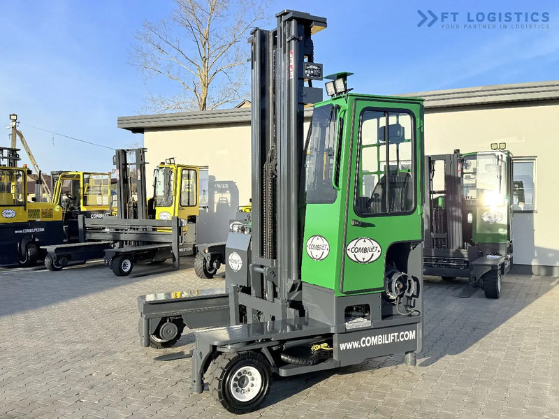 Combilift C4000 / GAS / TRIPLEX - 6900MM / FREE-LIFT / FULL CABIN C4000 / GAS / TRIPLEX - 6900MM / FREE-LIFT / FULL CABIN - 4-smjerni regalni viličar: slika Combilift C4000 / GAS / TRIPLEX - 6900MM / FREE-LIFT / FULL CABIN C4000 / GAS / TRIPLEX - 6900MM / FREE-LIFT / FULL CABIN - 4-smjerni regalni viličar Combilift C4000 / GAS / TRIPLEX - 6900MM / FREE-LIFT / FULL CABIN C4000 / GAS / TRIPLEX - 6900MM / FREE-LIFT / FULL CABIN - 4-smjerni regalni viličar: slika Combilift C4000 / GAS / TRIPLEX - 6900MM / FREE-LIFT / FULL CABIN C4000 / GAS / TRIPLEX - 6900MM / FREE-LIFT / FULL CABIN - 4-smjerni regalni viličar