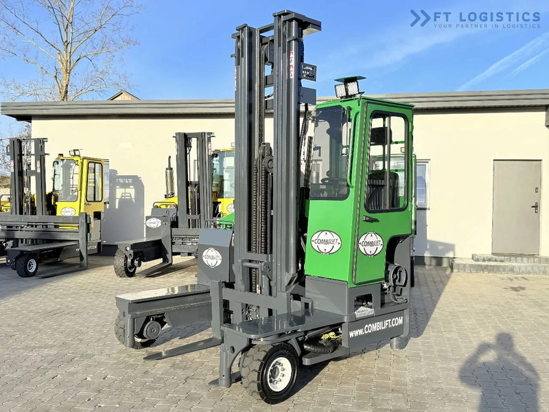 Combilift C4000 / GAS / TRIPLEX - 6900MM / FREE-LIFT / FULL CABIN C4000 / GAS / TRIPLEX - 6900MM / FREE-LIFT / FULL CABIN - 4-smjerni regalni viličar: slika Combilift C4000 / GAS / TRIPLEX - 6900MM / FREE-LIFT / FULL CABIN C4000 / GAS / TRIPLEX - 6900MM / FREE-LIFT / FULL CABIN - 4-smjerni regalni viličar Combilift C4000 / GAS / TRIPLEX - 6900MM / FREE-LIFT / FULL CABIN C4000 / GAS / TRIPLEX - 6900MM / FREE-LIFT / FULL CABIN - 4-smjerni regalni viličar: slika Combilift C4000 / GAS / TRIPLEX - 6900MM / FREE-LIFT / FULL CABIN C4000 / GAS / TRIPLEX - 6900MM / FREE-LIFT / FULL CABIN - 4-smjerni regalni viličar