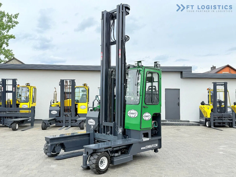 Combilift C4000 / TRIPLEX / 9300MM / FREE LIFT / POSITIONER / GAS / CABIN C4000 / TRIPLEX / 9300MM / FREE LIFT / POSITIONER / GAS / CABIN - 4-smjerni regalni viličar: slika Combilift C4000 / TRIPLEX / 9300MM / FREE LIFT / POSITIONER / GAS / CABIN C4000 / TRIPLEX / 9300MM / FREE LIFT / POSITIONER / GAS / CABIN - 4-smjerni regalni viličar Combilift C4000 / TRIPLEX / 9300MM / FREE LIFT / POSITIONER / GAS / CABIN C4000 / TRIPLEX / 9300MM / FREE LIFT / POSITIONER / GAS / CABIN - 4-smjerni regalni viličar: slika Combilift C4000 / TRIPLEX / 9300MM / FREE LIFT / POSITIONER / GAS / CABIN C4000 / TRIPLEX / 9300MM / FREE LIFT / POSITIONER / GAS / CABIN - 4-smjerni regalni viličar