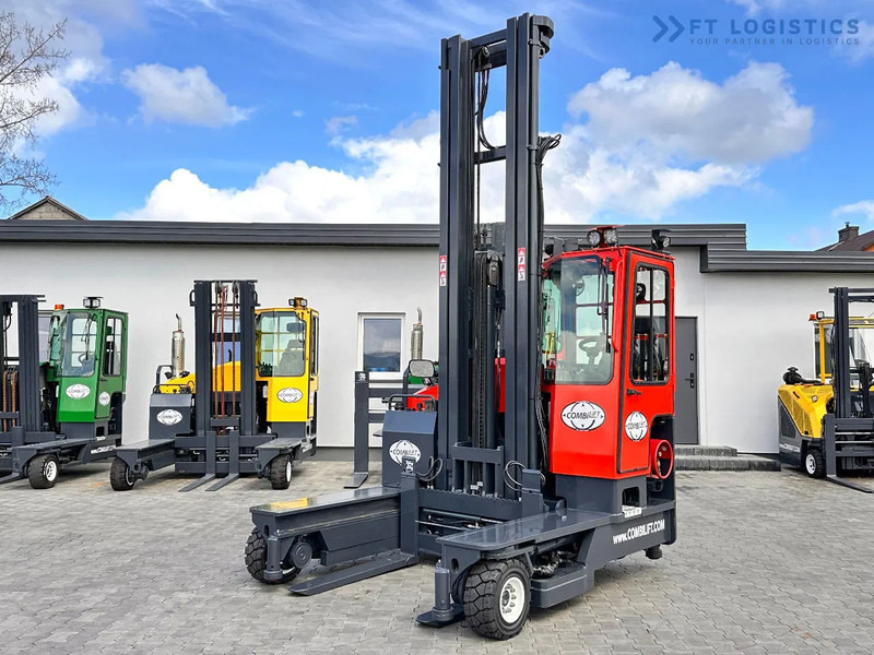 Combilift C4000 / TRIPLEX / 9300MM / FREE LIFT / POSITIONER / LPG / CABIN C4000 / TRIPLEX / 9300MM / FREE LIFT / POSITIONER / LPG / CABIN - 4-smjerni regalni viličar: slika Combilift C4000 / TRIPLEX / 9300MM / FREE LIFT / POSITIONER / LPG / CABIN C4000 / TRIPLEX / 9300MM / FREE LIFT / POSITIONER / LPG / CABIN - 4-smjerni regalni viličar Combilift C4000 / TRIPLEX / 9300MM / FREE LIFT / POSITIONER / LPG / CABIN C4000 / TRIPLEX / 9300MM / FREE LIFT / POSITIONER / LPG / CABIN - 4-smjerni regalni viličar: slika Combilift C4000 / TRIPLEX / 9300MM / FREE LIFT / POSITIONER / LPG / CABIN C4000 / TRIPLEX / 9300MM / FREE LIFT / POSITIONER / LPG / CABIN - 4-smjerni regalni viličar