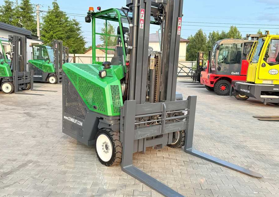 Combilift C4000CB / TRIPLEX - 5200MM / LPG / FREE LIFT / FORK POSITIONER / FORK SIDESHIFT / HEIGHT 2450MM / LIKE NEW - 4-smjerni regalni viličar: slika Combilift C4000CB / TRIPLEX - 5200MM / LPG / FREE LIFT / FORK POSITIONER / FORK SIDESHIFT / HEIGHT 2450MM / LIKE NEW - 4-smjerni regalni viličar Combilift C4000CB / TRIPLEX - 5200MM / LPG / FREE LIFT / FORK POSITIONER / FORK SIDESHIFT / HEIGHT 2450MM / LIKE NEW - 4-smjerni regalni viličar: slika Combilift C4000CB / TRIPLEX - 5200MM / LPG / FREE LIFT / FORK POSITIONER / FORK SIDESHIFT / HEIGHT 2450MM / LIKE NEW - 4-smjerni regalni viličar