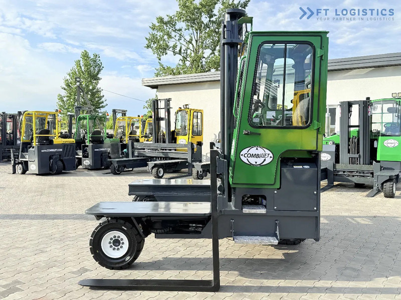 Combilift C5000XL / DIESEL / DUPLEX - 4000MM / WIDE FORK POSITIONER 3350MM / FULL HEATED CABIN / ONLY 6453H / CONDITION - LIKE NEW! C5000X - 4-smjerni regalni viličar: slika Combilift C5000XL / DIESEL / DUPLEX - 4000MM / WIDE FORK POSITIONER 3350MM / FULL HEATED CABIN / ONLY 6453H / CONDITION - LIKE NEW! C5000X - 4-smjerni regalni viličar Combilift C5000XL / DIESEL / DUPLEX - 4000MM / WIDE FORK POSITIONER 3350MM / FULL HEATED CABIN / ONLY 6453H / CONDITION - LIKE NEW! C5000X - 4-smjerni regalni viličar: slika Combilift C5000XL / DIESEL / DUPLEX - 4000MM / WIDE FORK POSITIONER 3350MM / FULL HEATED CABIN / ONLY 6453H / CONDITION - LIKE NEW! C5000X - 4-smjerni regalni viličar