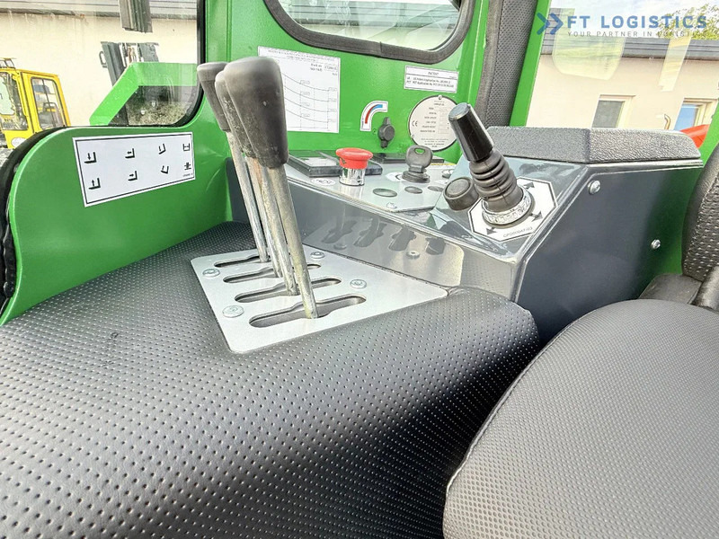 4-smjerni regalni viličar Combilift C5000XL / DIESEL / DUPLEX - 4000MM / WIDE FORK POSITIONER 3350MM / FULL HEATED CABIN / ONLY 6453H / CONDITION - LIKE NEW! C5000X: slika 4-smjerni regalni viličar Combilift C5000XL / DIESEL / DUPLEX - 4000MM / WIDE FORK POSITIONER 3350MM / FULL HEATED CABIN / ONLY 6453H / CONDITION - LIKE NEW! C5000X