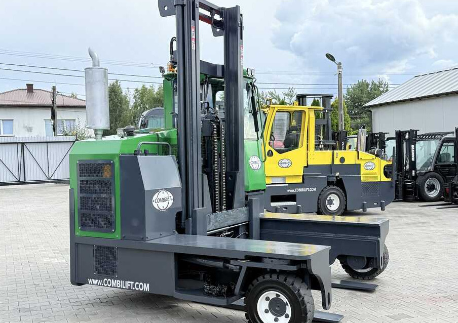 Combilift C8000 / GAS / DUPLEX - 4700MM / FORK POSITIONER / FREE LIFT / FULL HEATED CABIN / ONLY 5141H / CONDITION – LIKE NEW! - 4-smjerni regalni viličar: slika Combilift C8000 / GAS / DUPLEX - 4700MM / FORK POSITIONER / FREE LIFT / FULL HEATED CABIN / ONLY 5141H / CONDITION – LIKE NEW! - 4-smjerni regalni viličar Combilift C8000 / GAS / DUPLEX - 4700MM / FORK POSITIONER / FREE LIFT / FULL HEATED CABIN / ONLY 5141H / CONDITION – LIKE NEW! - 4-smjerni regalni viličar: slika Combilift C8000 / GAS / DUPLEX - 4700MM / FORK POSITIONER / FREE LIFT / FULL HEATED CABIN / ONLY 5141H / CONDITION – LIKE NEW! - 4-smjerni regalni viličar