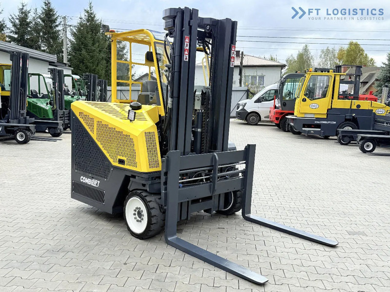 Combilift CB4000 / GAS / TRIPLEX 5200MM / FREE LIFT / FORK POSITIONER / SIDE SHIFT / EXCELLENT CONDITION / Wide range of four-way and side - 4-smjerni regalni viličar: slika Combilift CB4000 / GAS / TRIPLEX 5200MM / FREE LIFT / FORK POSITIONER / SIDE SHIFT / EXCELLENT CONDITION / Wide range of four-way and side - 4-smjerni regalni viličar Combilift CB4000 / GAS / TRIPLEX 5200MM / FREE LIFT / FORK POSITIONER / SIDE SHIFT / EXCELLENT CONDITION / Wide range of four-way and side - 4-smjerni regalni viličar: slika Combilift CB4000 / GAS / TRIPLEX 5200MM / FREE LIFT / FORK POSITIONER / SIDE SHIFT / EXCELLENT CONDITION / Wide range of four-way and side - 4-smjerni regalni viličar