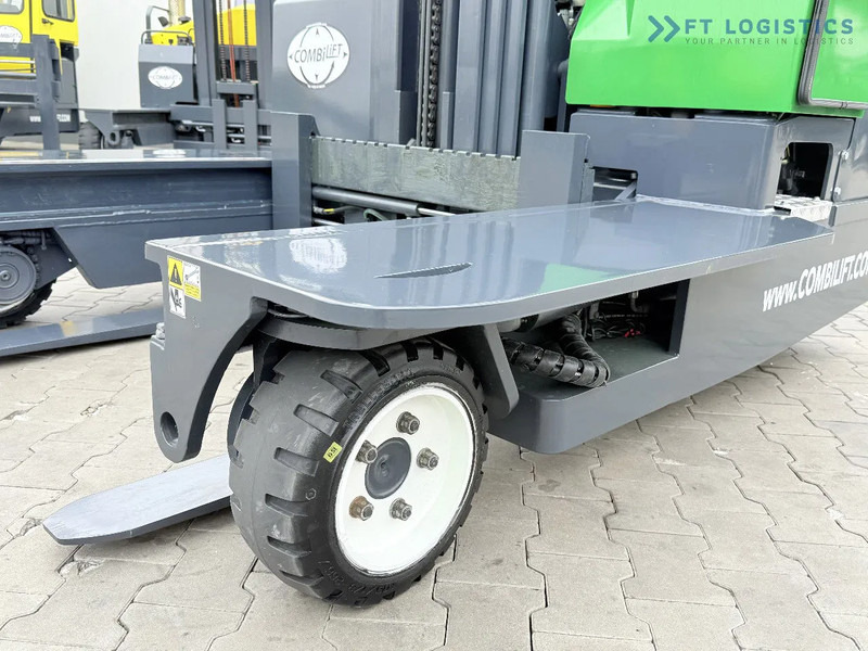 Combilift Combilift C3000 / DIESEL / TRIPLEX 4900MM / FREE LIFT / FORK POSITIONER / HEATING / FULL CABIN / PERFECT CONDITION / Wide range - 4-smjerni regalni viličar: slika Combilift Combilift C3000 / DIESEL / TRIPLEX 4900MM / FREE LIFT / FORK POSITIONER / HEATING / FULL CABIN / PERFECT CONDITION / Wide range - 4-smjerni regalni viličar Combilift Combilift C3000 / DIESEL / TRIPLEX 4900MM / FREE LIFT / FORK POSITIONER / HEATING / FULL CABIN / PERFECT CONDITION / Wide range - 4-smjerni regalni viličar: slika Combilift Combilift C3000 / DIESEL / TRIPLEX 4900MM / FREE LIFT / FORK POSITIONER / HEATING / FULL CABIN / PERFECT CONDITION / Wide range - 4-smjerni regalni viličar