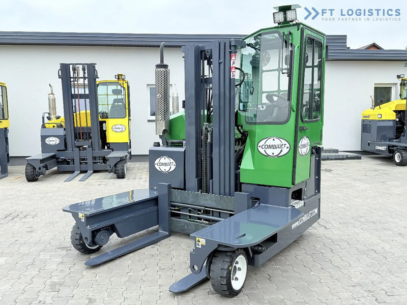 Combilift Combilift C3000 / DIESEL / TRIPLEX 4900MM / FREE LIFT / FORK POSITIONER / HEATING / FULL CABIN / PERFECT CONDITION / Wide range - 4-smjerni regalni viličar: slika Combilift Combilift C3000 / DIESEL / TRIPLEX 4900MM / FREE LIFT / FORK POSITIONER / HEATING / FULL CABIN / PERFECT CONDITION / Wide range - 4-smjerni regalni viličar Combilift Combilift C3000 / DIESEL / TRIPLEX 4900MM / FREE LIFT / FORK POSITIONER / HEATING / FULL CABIN / PERFECT CONDITION / Wide range - 4-smjerni regalni viličar: slika Combilift Combilift C3000 / DIESEL / TRIPLEX 4900MM / FREE LIFT / FORK POSITIONER / HEATING / FULL CABIN / PERFECT CONDITION / Wide range - 4-smjerni regalni viličar