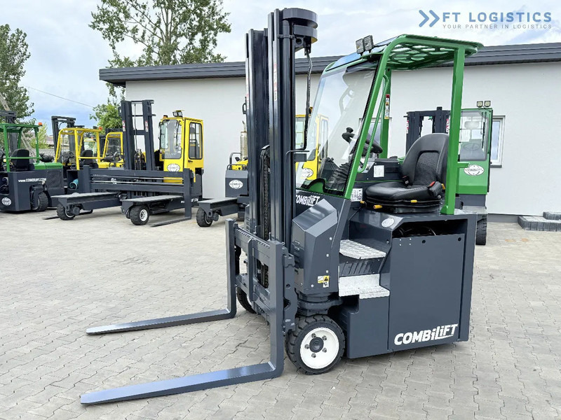 Combilift Combilift CBE2500 / TRIPLEX / 5500MM / FREE LIFT / ELECTRIC DRIVE / ONLY 2300 MTH / FORK POSITIONER / SIDE SHIFT / NEW TYRES / L - 4-smjerni regalni viličar: slika Combilift Combilift CBE2500 / TRIPLEX / 5500MM / FREE LIFT / ELECTRIC DRIVE / ONLY 2300 MTH / FORK POSITIONER / SIDE SHIFT / NEW TYRES / L - 4-smjerni regalni viličar Combilift Combilift CBE2500 / TRIPLEX / 5500MM / FREE LIFT / ELECTRIC DRIVE / ONLY 2300 MTH / FORK POSITIONER / SIDE SHIFT / NEW TYRES / L - 4-smjerni regalni viličar: slika Combilift Combilift CBE2500 / TRIPLEX / 5500MM / FREE LIFT / ELECTRIC DRIVE / ONLY 2300 MTH / FORK POSITIONER / SIDE SHIFT / NEW TYRES / L - 4-smjerni regalni viličar