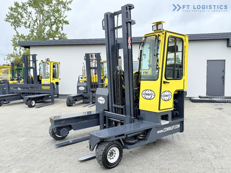 Combilift Combilift FOUR-WAY / MULTI-DIRECTIONAL FORKLIFT C4000 / GAS / DUPLEX 4600MM / ONLY 5614 OPERATING HOURS / FORK POSITIONER / FULL - 4-smjerni regalni viličar: slika Combilift Combilift FOUR-WAY / MULTI-DIRECTIONAL FORKLIFT C4000 / GAS / DUPLEX 4600MM / ONLY 5614 OPERATING HOURS / FORK POSITIONER / FULL - 4-smjerni regalni viličar Combilift Combilift FOUR-WAY / MULTI-DIRECTIONAL FORKLIFT C4000 / GAS / DUPLEX 4600MM / ONLY 5614 OPERATING HOURS / FORK POSITIONER / FULL - 4-smjerni regalni viličar: slika Combilift Combilift FOUR-WAY / MULTI-DIRECTIONAL FORKLIFT C4000 / GAS / DUPLEX 4600MM / ONLY 5614 OPERATING HOURS / FORK POSITIONER / FULL - 4-smjerni regalni viličar