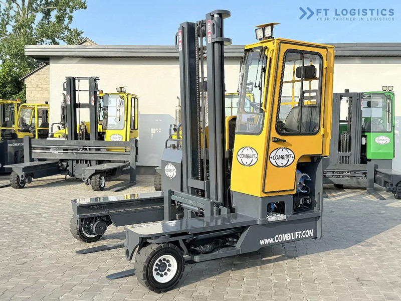 Combilift Combilift FOUR-WAY MULTIDIRECTIONAL FORKLIFT C4000 / GAS / DUPLEX 4500MM / ONLY 6604 HOURS / SIDE SHIFT / FULL CABIN / PERFECT C - 4-smjerni regalni viličar: slika Combilift Combilift FOUR-WAY MULTIDIRECTIONAL FORKLIFT C4000 / GAS / DUPLEX 4500MM / ONLY 6604 HOURS / SIDE SHIFT / FULL CABIN / PERFECT C - 4-smjerni regalni viličar Combilift Combilift FOUR-WAY MULTIDIRECTIONAL FORKLIFT C4000 / GAS / DUPLEX 4500MM / ONLY 6604 HOURS / SIDE SHIFT / FULL CABIN / PERFECT C - 4-smjerni regalni viličar: slika Combilift Combilift FOUR-WAY MULTIDIRECTIONAL FORKLIFT C4000 / GAS / DUPLEX 4500MM / ONLY 6604 HOURS / SIDE SHIFT / FULL CABIN / PERFECT C - 4-smjerni regalni viličar