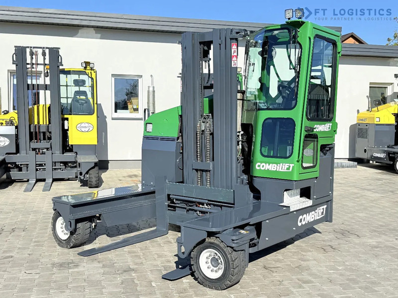 Combilift Combilift FOUR-WAY MULTIDIRECTIONAL FORKLIFT C4500 / DIESEL / TRIPLEX 4900MM / ONLY 4854 HOURS / FORK POSITIONER / FULL CABIN – - 4-smjerni regalni viličar: slika Combilift Combilift FOUR-WAY MULTIDIRECTIONAL FORKLIFT C4500 / DIESEL / TRIPLEX 4900MM / ONLY 4854 HOURS / FORK POSITIONER / FULL CABIN – - 4-smjerni regalni viličar Combilift Combilift FOUR-WAY MULTIDIRECTIONAL FORKLIFT C4500 / DIESEL / TRIPLEX 4900MM / ONLY 4854 HOURS / FORK POSITIONER / FULL CABIN – - 4-smjerni regalni viličar: slika Combilift Combilift FOUR-WAY MULTIDIRECTIONAL FORKLIFT C4500 / DIESEL / TRIPLEX 4900MM / ONLY 4854 HOURS / FORK POSITIONER / FULL CABIN – - 4-smjerni regalni viličar