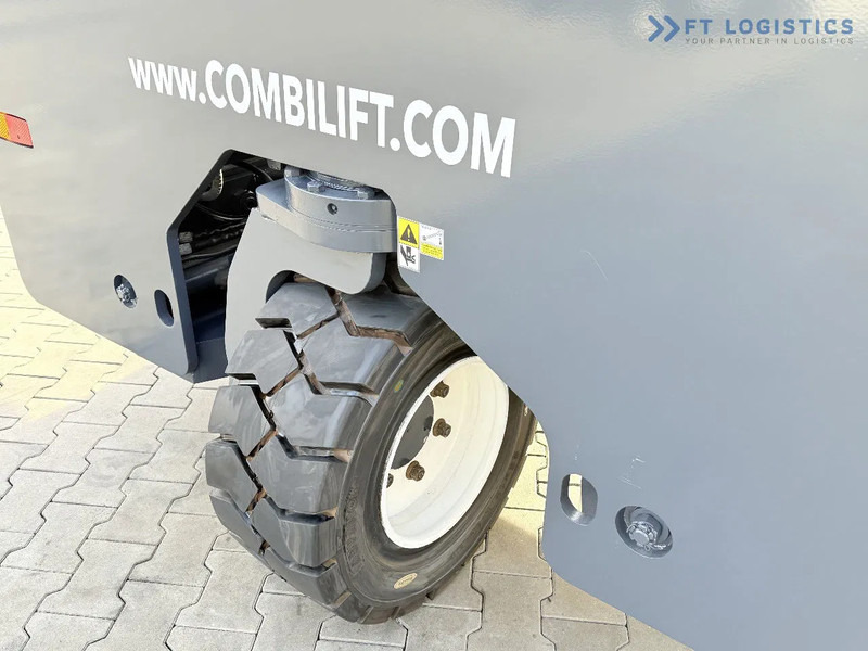 4-smjerni regalni viličar Combilift FOUR-WAY / MULTI-DIRECTIONAL FORKLIFT C5000XL / GAS / TRIPLEX 6000MM / FREE LIFT / FORK POSITIONER / HEATING / EXTENDABLE FORKS: slika 4-smjerni regalni viličar Combilift FOUR-WAY / MULTI-DIRECTIONAL FORKLIFT C5000XL / GAS / TRIPLEX 6000MM / FREE LIFT / FORK POSITIONER / HEATING / EXTENDABLE FORKS 4-smjerni regalni viličar Combilift FOUR-WAY / MULTI-DIRECTIONAL FORKLIFT C5000XL / GAS / TRIPLEX 6000MM / FREE LIFT / FORK POSITIONER / HEATING / EXTENDABLE FORKS: slika 4-smjerni regalni viličar Combilift FOUR-WAY / MULTI-DIRECTIONAL FORKLIFT C5000XL / GAS / TRIPLEX 6000MM / FREE LIFT / FORK POSITIONER / HEATING / EXTENDABLE FORKS