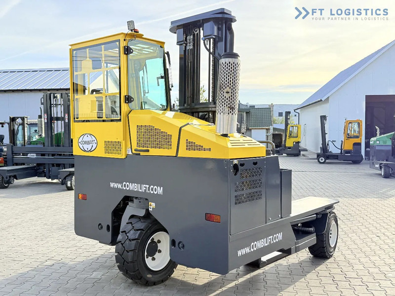 4-smjerni regalni viličar Combilift FOUR-WAY / MULTI-DIRECTIONAL FORKLIFT C5000XL / GAS / TRIPLEX 6000MM / FREE LIFT / FORK POSITIONER / HEATING / EXTENDABLE FORKS: slika 4-smjerni regalni viličar Combilift FOUR-WAY / MULTI-DIRECTIONAL FORKLIFT C5000XL / GAS / TRIPLEX 6000MM / FREE LIFT / FORK POSITIONER / HEATING / EXTENDABLE FORKS
