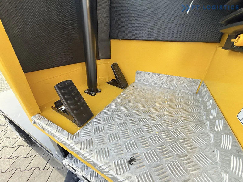 4-smjerni regalni viličar Combilift FOUR-WAY / MULTI-DIRECTIONAL FORKLIFT C5000XL / GAS / TRIPLEX 6000MM / FREE LIFT / FORK POSITIONER / HEATING / EXTENDABLE FORKS: slika 4-smjerni regalni viličar Combilift FOUR-WAY / MULTI-DIRECTIONAL FORKLIFT C5000XL / GAS / TRIPLEX 6000MM / FREE LIFT / FORK POSITIONER / HEATING / EXTENDABLE FORKS 4-smjerni regalni viličar Combilift FOUR-WAY / MULTI-DIRECTIONAL FORKLIFT C5000XL / GAS / TRIPLEX 6000MM / FREE LIFT / FORK POSITIONER / HEATING / EXTENDABLE FORKS: slika 4-smjerni regalni viličar Combilift FOUR-WAY / MULTI-DIRECTIONAL FORKLIFT C5000XL / GAS / TRIPLEX 6000MM / FREE LIFT / FORK POSITIONER / HEATING / EXTENDABLE FORKS