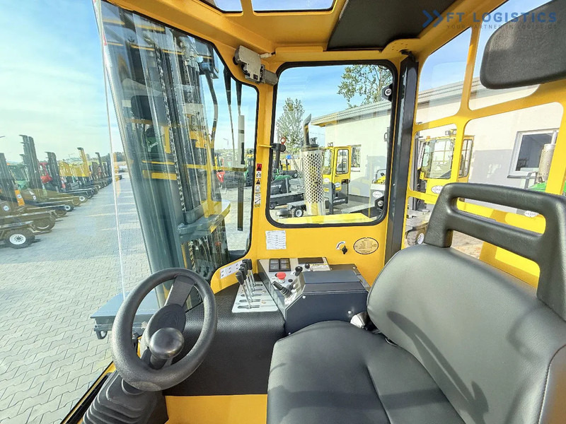 4-smjerni regalni viličar Combilift FOUR-WAY / MULTI-DIRECTIONAL FORKLIFT C5000XL / GAS / TRIPLEX 6000MM / FREE LIFT / FORK POSITIONER / HEATING / EXTENDABLE FORKS: slika 4-smjerni regalni viličar Combilift FOUR-WAY / MULTI-DIRECTIONAL FORKLIFT C5000XL / GAS / TRIPLEX 6000MM / FREE LIFT / FORK POSITIONER / HEATING / EXTENDABLE FORKS 4-smjerni regalni viličar Combilift FOUR-WAY / MULTI-DIRECTIONAL FORKLIFT C5000XL / GAS / TRIPLEX 6000MM / FREE LIFT / FORK POSITIONER / HEATING / EXTENDABLE FORKS: slika 4-smjerni regalni viličar Combilift FOUR-WAY / MULTI-DIRECTIONAL FORKLIFT C5000XL / GAS / TRIPLEX 6000MM / FREE LIFT / FORK POSITIONER / HEATING / EXTENDABLE FORKS