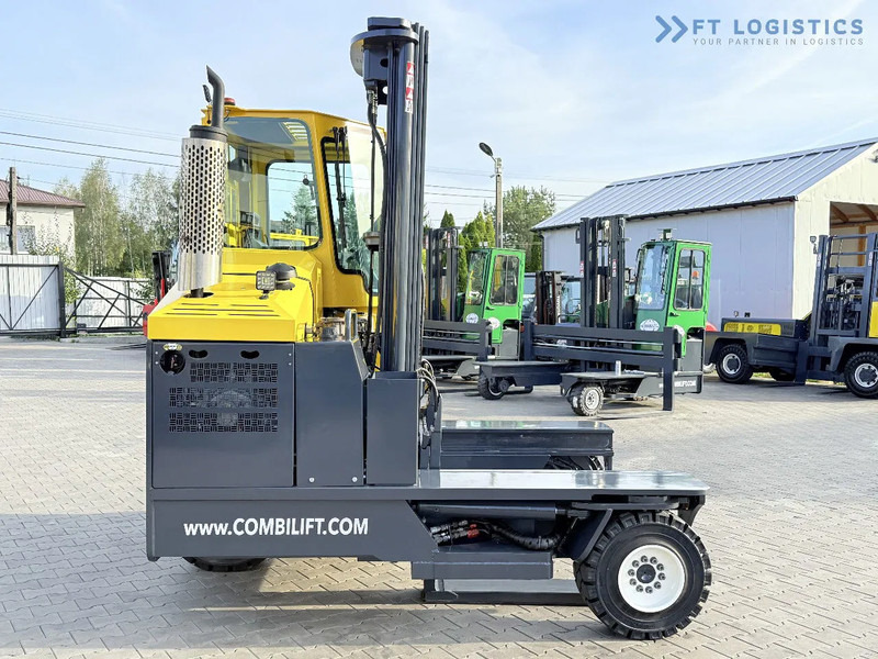 4-smjerni regalni viličar Combilift FOUR-WAY / MULTI-DIRECTIONAL FORKLIFT C5000XL / GAS / TRIPLEX 6000MM / FREE LIFT / FORK POSITIONER / HEATING / EXTENDABLE FORKS: slika 4-smjerni regalni viličar Combilift FOUR-WAY / MULTI-DIRECTIONAL FORKLIFT C5000XL / GAS / TRIPLEX 6000MM / FREE LIFT / FORK POSITIONER / HEATING / EXTENDABLE FORKS 4-smjerni regalni viličar Combilift FOUR-WAY / MULTI-DIRECTIONAL FORKLIFT C5000XL / GAS / TRIPLEX 6000MM / FREE LIFT / FORK POSITIONER / HEATING / EXTENDABLE FORKS: slika 4-smjerni regalni viličar Combilift FOUR-WAY / MULTI-DIRECTIONAL FORKLIFT C5000XL / GAS / TRIPLEX 6000MM / FREE LIFT / FORK POSITIONER / HEATING / EXTENDABLE FORKS