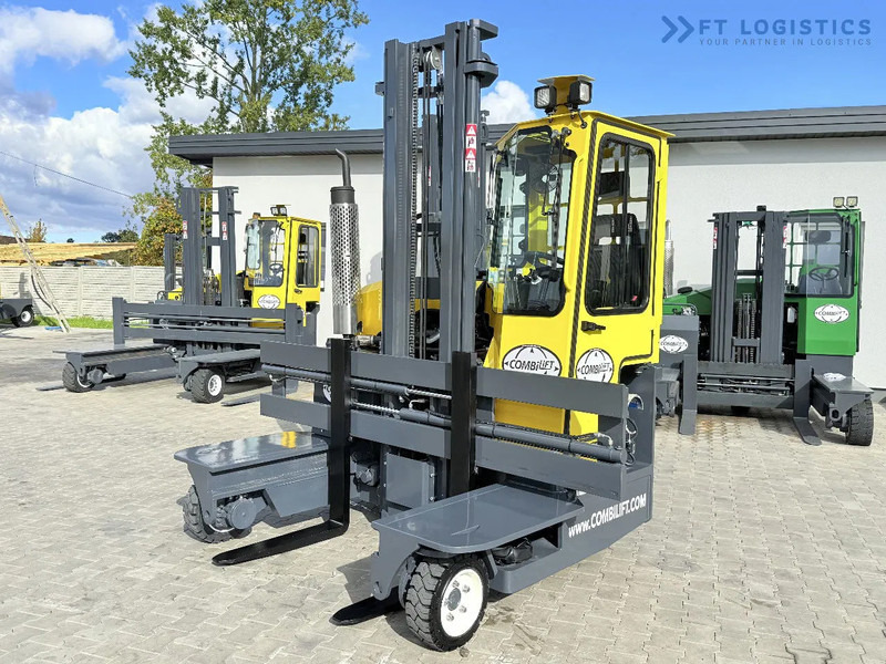 Combilift FOUR-WAY / MULTI-DIRECTIONAL FORKLIFT / ONLY 491 HOURS / C2500 / GAS / DUPLEX 4600MM / SHORT – ONLY 1900MM / WIDTH 2700MM WITH F - 4-smjerni regalni viličar: slika Combilift FOUR-WAY / MULTI-DIRECTIONAL FORKLIFT / ONLY 491 HOURS / C2500 / GAS / DUPLEX 4600MM / SHORT – ONLY 1900MM / WIDTH 2700MM WITH F - 4-smjerni regalni viličar Combilift FOUR-WAY / MULTI-DIRECTIONAL FORKLIFT / ONLY 491 HOURS / C2500 / GAS / DUPLEX 4600MM / SHORT – ONLY 1900MM / WIDTH 2700MM WITH F - 4-smjerni regalni viličar: slika Combilift FOUR-WAY / MULTI-DIRECTIONAL FORKLIFT / ONLY 491 HOURS / C2500 / GAS / DUPLEX 4600MM / SHORT – ONLY 1900MM / WIDTH 2700MM WITH F - 4-smjerni regalni viličar