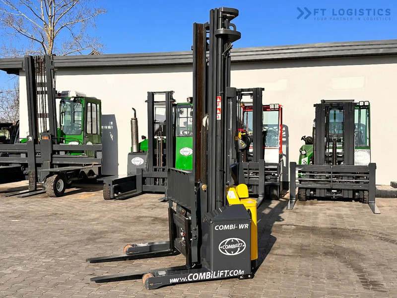 Combilift WR-4 / DUPLEX / 4.5M / 2017 / ONLY 30 MTH / LIKE NEW / 1500KG - Slagač stoga: slika Combilift WR-4 / DUPLEX / 4.5M / 2017 / ONLY 30 MTH / LIKE NEW / 1500KG - Slagač stoga Combilift WR-4 / DUPLEX / 4.5M / 2017 / ONLY 30 MTH / LIKE NEW / 1500KG - Slagač stoga: slika Combilift WR-4 / DUPLEX / 4.5M / 2017 / ONLY 30 MTH / LIKE NEW / 1500KG - Slagač stoga
