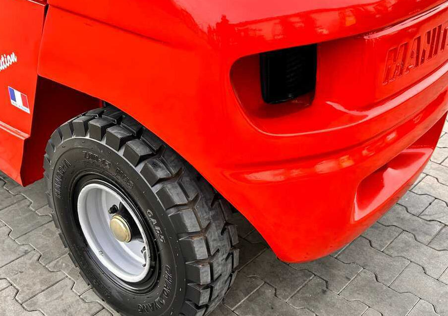Manitou MSI30 / DIESEL / DUPLEX / 3400MM / CABIN / FORK POSITIONER / SIDE SHIFT / LIKE NEW - Viličar za teške terene: slika Manitou MSI30 / DIESEL / DUPLEX / 3400MM / CABIN / FORK POSITIONER / SIDE SHIFT / LIKE NEW - Viličar za teške terene Manitou MSI30 / DIESEL / DUPLEX / 3400MM / CABIN / FORK POSITIONER / SIDE SHIFT / LIKE NEW - Viličar za teške terene: slika Manitou MSI30 / DIESEL / DUPLEX / 3400MM / CABIN / FORK POSITIONER / SIDE SHIFT / LIKE NEW - Viličar za teške terene