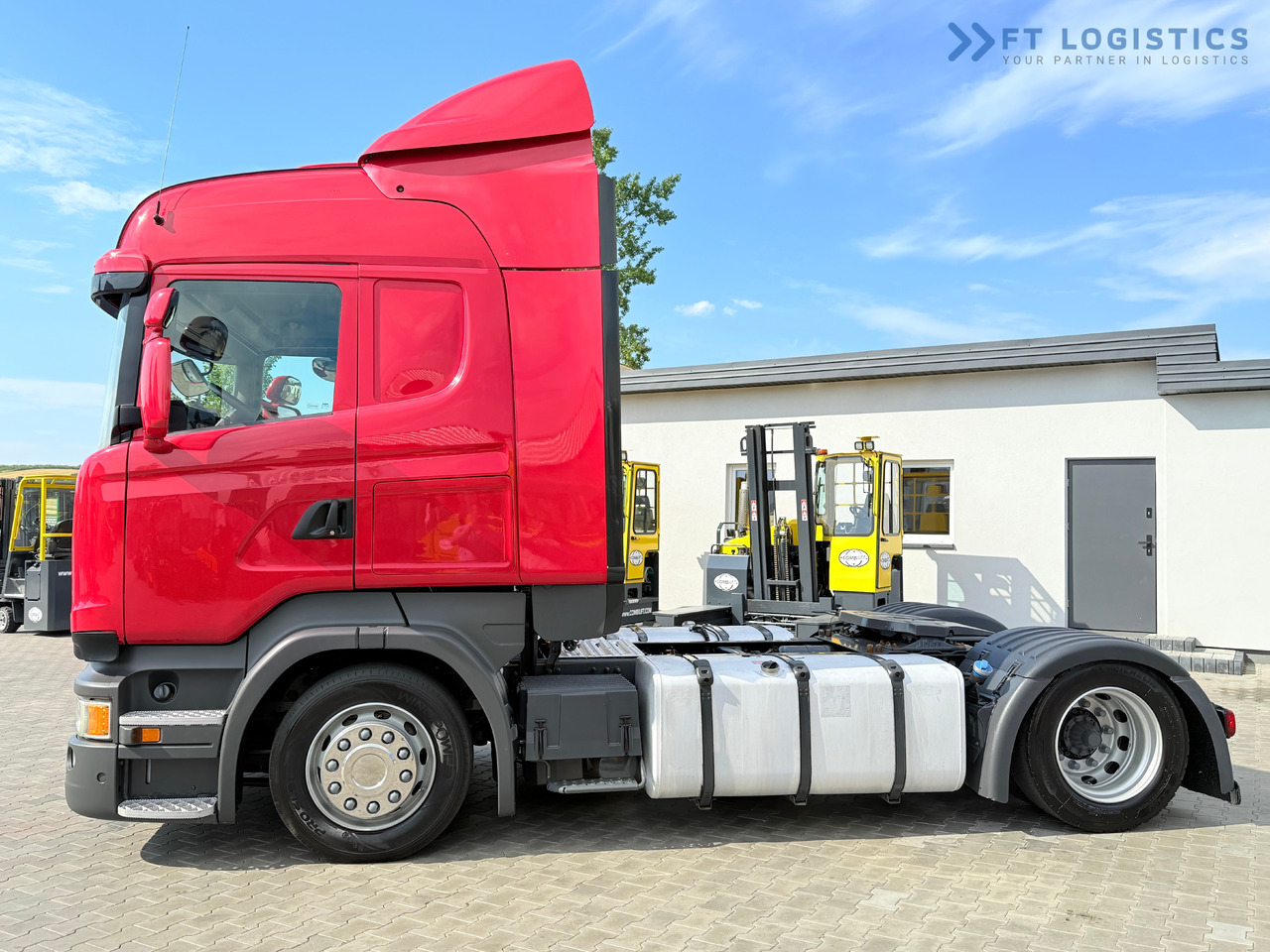 SCANIA R450 / LOW-DECK / RETARDER / 1200L FUEL TANKS / TWO BEDS / 80% TYRES / FRIDGE / PARKING AIR CONDITIONING / WEBASTO / EXCELLENT CONDITION - Tegljač: slika SCANIA R450 / LOW-DECK / RETARDER / 1200L FUEL TANKS / TWO BEDS / 80% TYRES / FRIDGE / PARKING AIR CONDITIONING / WEBASTO / EXCELLENT CONDITION - Tegljač SCANIA R450 / LOW-DECK / RETARDER / 1200L FUEL TANKS / TWO BEDS / 80% TYRES / FRIDGE / PARKING AIR CONDITIONING / WEBASTO / EXCELLENT CONDITION - Tegljač: slika SCANIA R450 / LOW-DECK / RETARDER / 1200L FUEL TANKS / TWO BEDS / 80% TYRES / FRIDGE / PARKING AIR CONDITIONING / WEBASTO / EXCELLENT CONDITION - Tegljač
