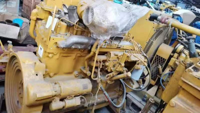 CATERPILLAR 3406 - Motor za Bager: slika CATERPILLAR 3406 - Motor za Bager CATERPILLAR 3406 - Motor za Bager: slika CATERPILLAR 3406 - Motor za Bager