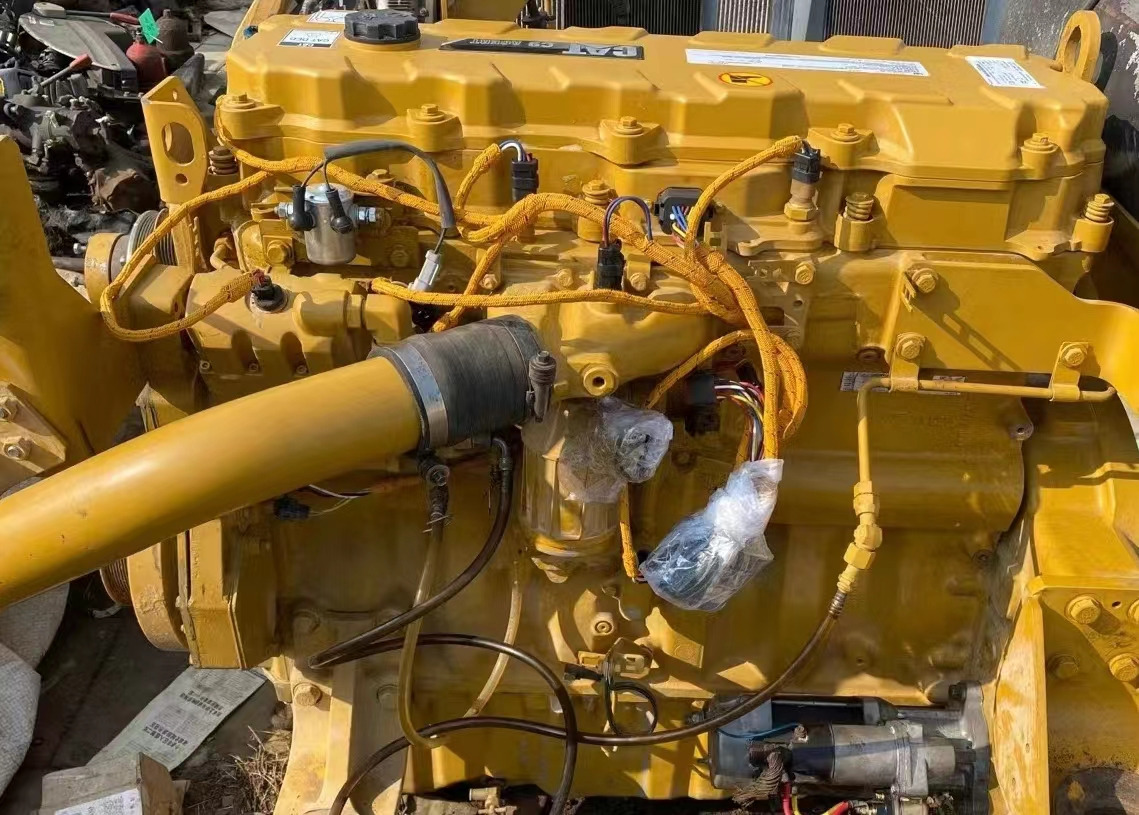 CATERPILLAR C9 - Motor za Bager: slika CATERPILLAR C9 - Motor za Bager CATERPILLAR C9 - Motor za Bager: slika CATERPILLAR C9 - Motor za Bager
