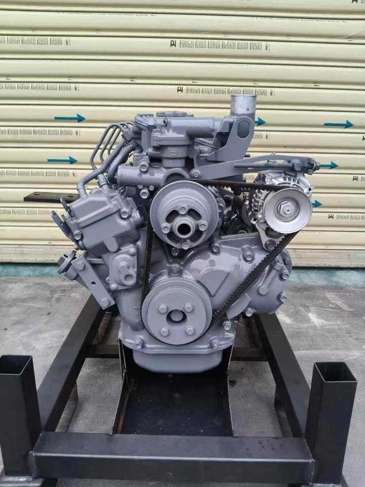 ISUZU 3LB1 - Motor za Bager: slika ISUZU 3LB1 - Motor za Bager ISUZU 3LB1 - Motor za Bager: slika ISUZU 3LB1 - Motor za Bager