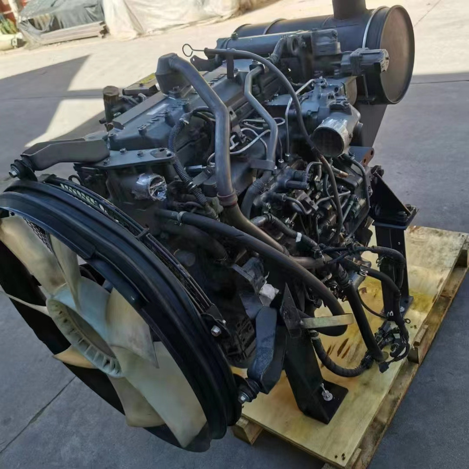 ISUZU 4HK1 - Motor za Bager: slika ISUZU 4HK1 - Motor za Bager ISUZU 4HK1 - Motor za Bager: slika ISUZU 4HK1 - Motor za Bager
