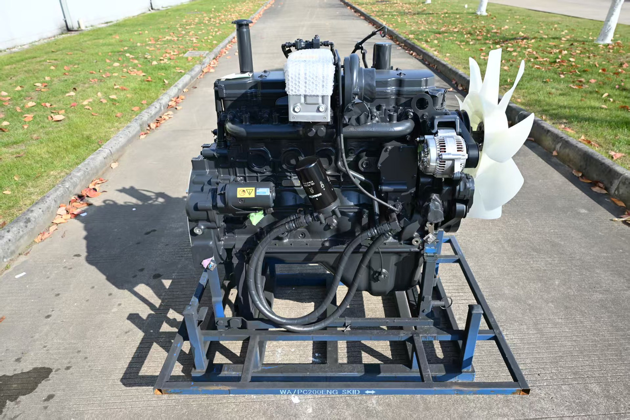KOMATSU 6D107E - Motor za Bager: slika KOMATSU 6D107E - Motor za Bager KOMATSU 6D107E - Motor za Bager: slika KOMATSU 6D107E - Motor za Bager