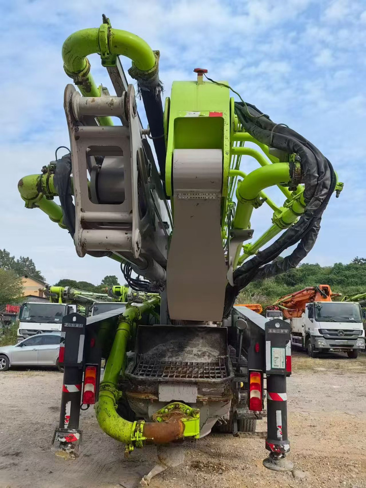 MERCEDES-BENZ,Zoomlion 59 Meters - Mikser pumpa: slika MERCEDES-BENZ,Zoomlion 59 Meters - Mikser pumpa MERCEDES-BENZ,Zoomlion 59 Meters - Mikser pumpa: slika MERCEDES-BENZ,Zoomlion 59 Meters - Mikser pumpa