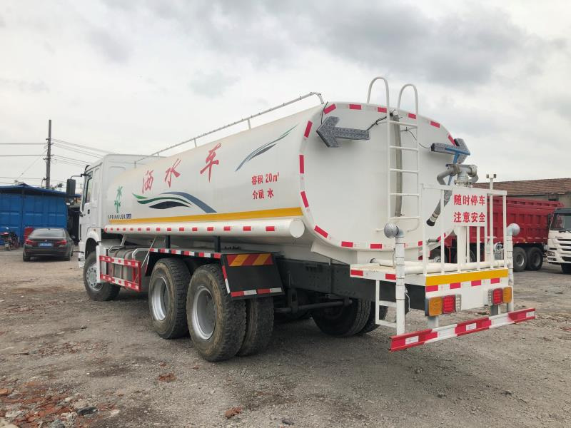 SINOTRUK 20 cubic meters tank - Kamion cisterna: slika SINOTRUK 20 cubic meters tank - Kamion cisterna SINOTRUK 20 cubic meters tank - Kamion cisterna: slika SINOTRUK 20 cubic meters tank - Kamion cisterna