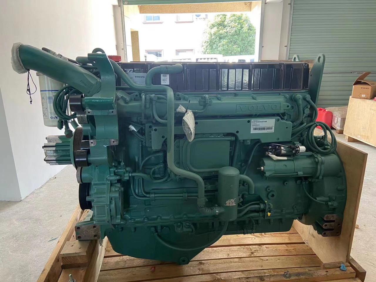 VOLVO D12D - Motor za Bager: slika VOLVO D12D - Motor za Bager VOLVO D12D - Motor za Bager: slika VOLVO D12D - Motor za Bager