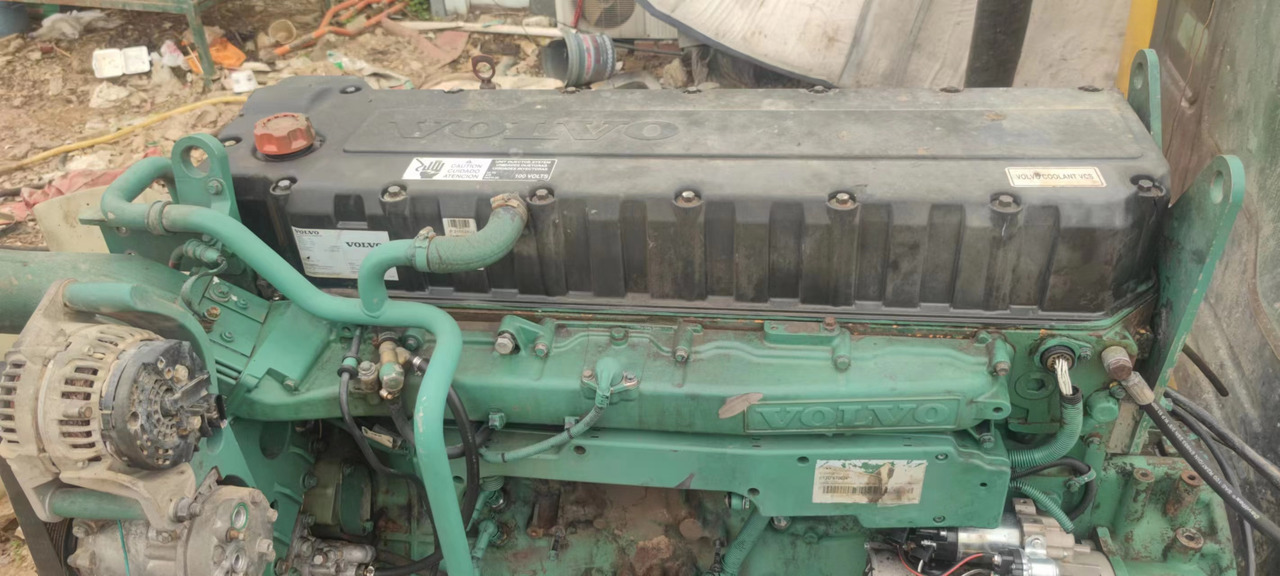 VOLVO D12D - Motor za Bager: slika VOLVO D12D - Motor za Bager VOLVO D12D - Motor za Bager: slika VOLVO D12D - Motor za Bager