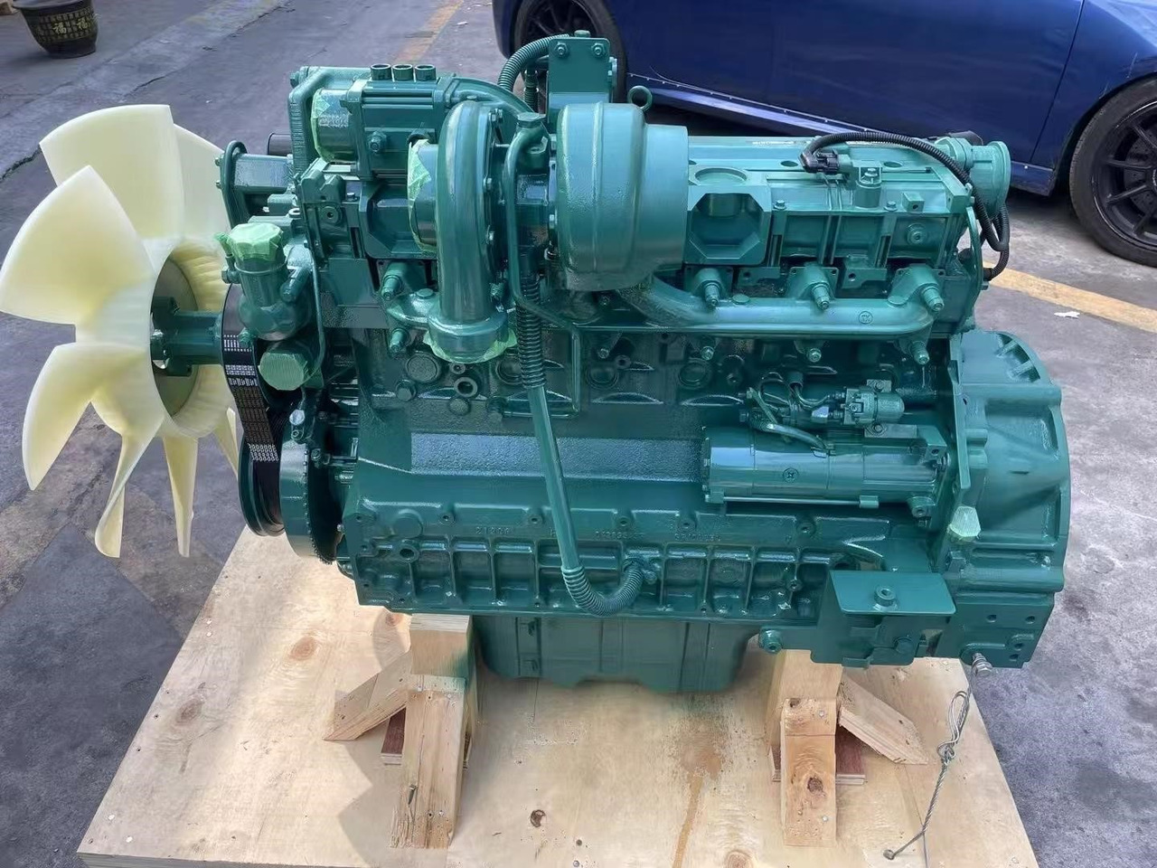 VOLVO D6D - Motor za Bager: slika VOLVO D6D - Motor za Bager VOLVO D6D - Motor za Bager: slika VOLVO D6D - Motor za Bager