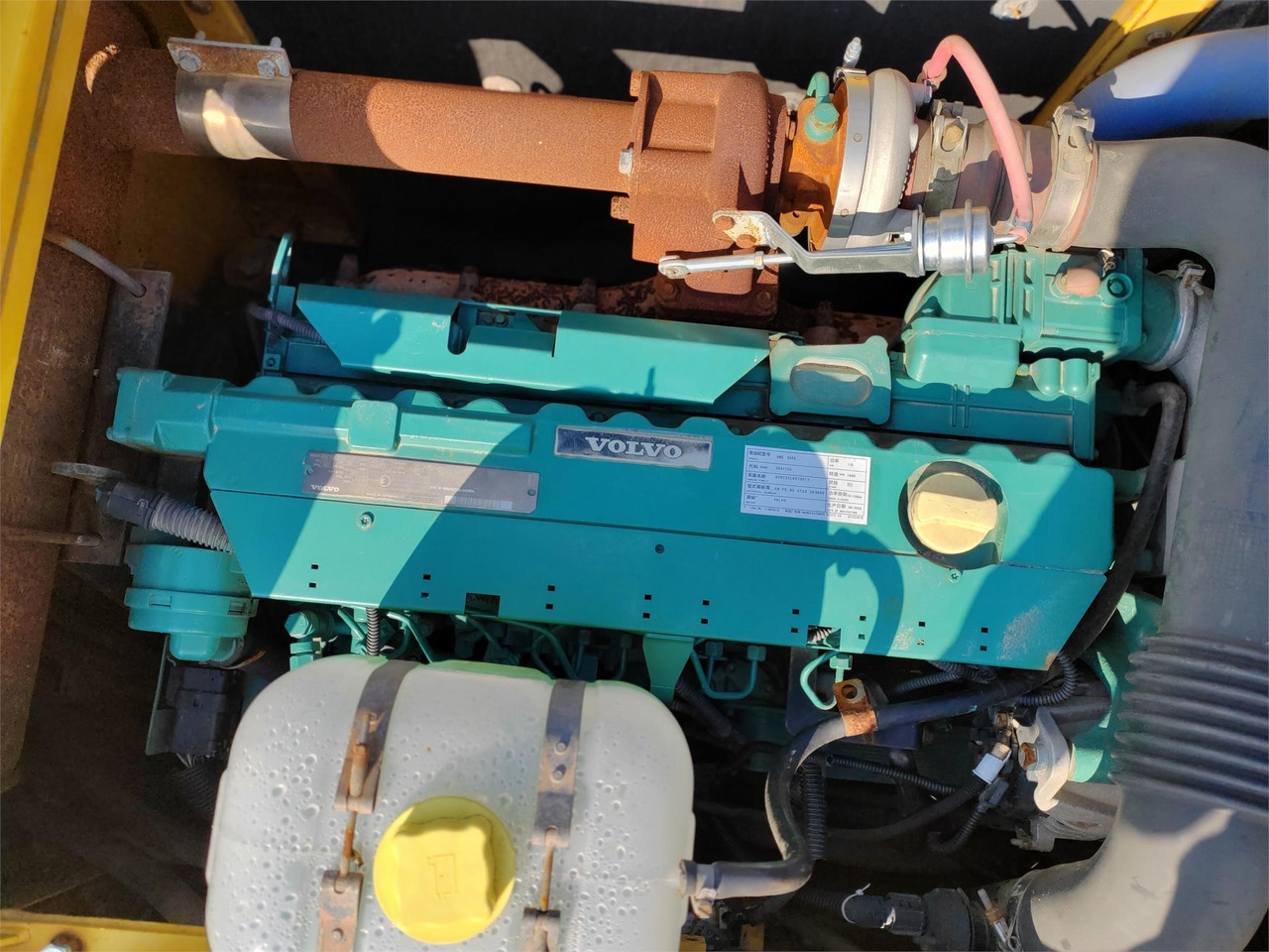 VOLVO D6E - Motor za Bager: slika VOLVO D6E - Motor za Bager VOLVO D6E - Motor za Bager: slika VOLVO D6E - Motor za Bager