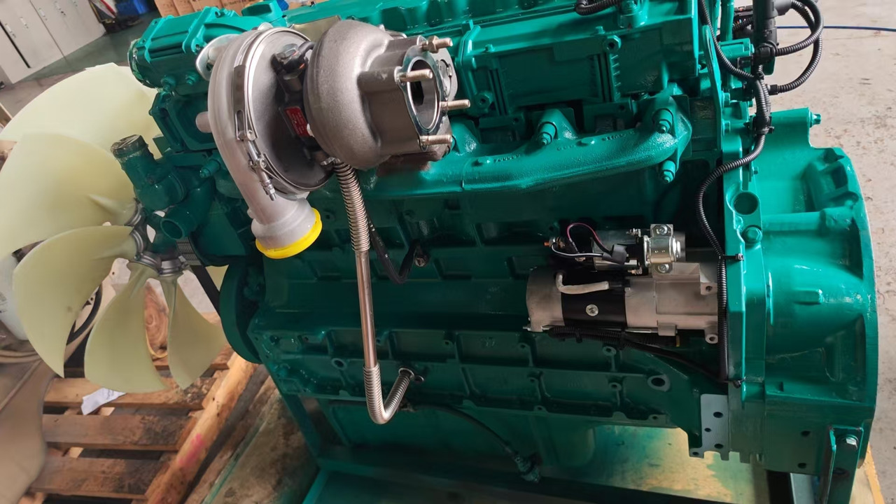 VOLVO D7E - Motor za Bager: slika VOLVO D7E - Motor za Bager VOLVO D7E - Motor za Bager: slika VOLVO D7E - Motor za Bager