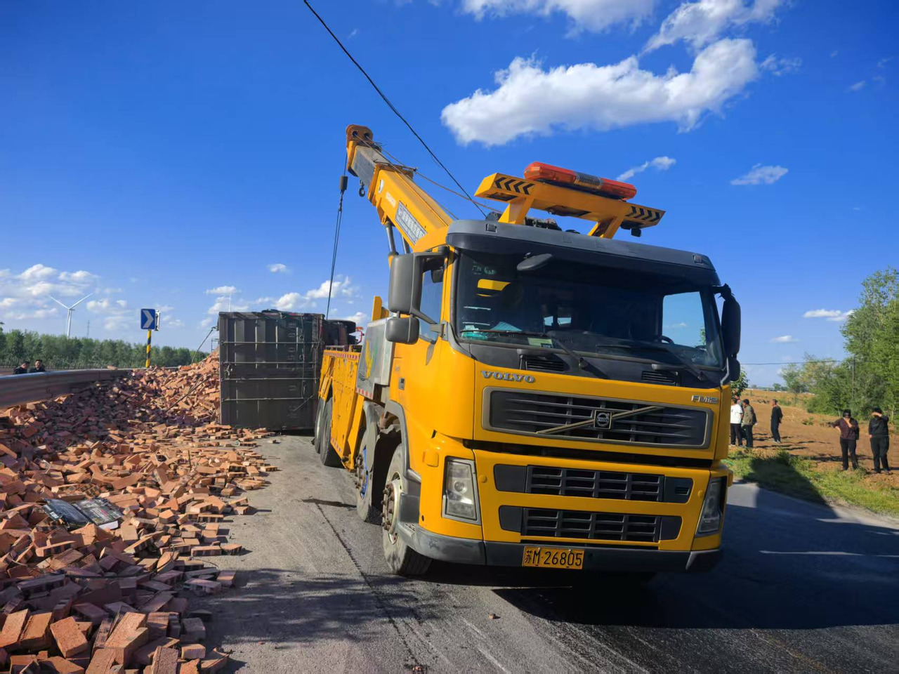 XCMG crane truck 70t - Kamion s kranom: slika XCMG crane truck 70t - Kamion s kranom XCMG crane truck 70t - Kamion s kranom: slika XCMG crane truck 70t - Kamion s kranom