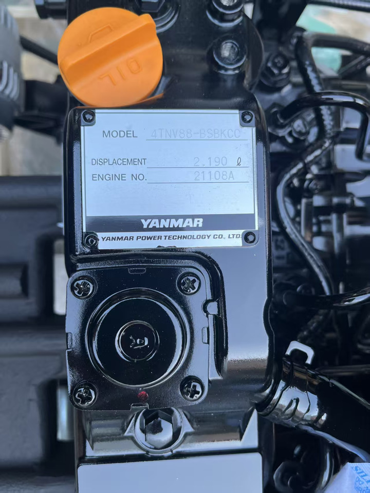 YANMAR 4TNV88 - Motor za Bager: slika YANMAR 4TNV88 - Motor za Bager YANMAR 4TNV88 - Motor za Bager: slika YANMAR 4TNV88 - Motor za Bager