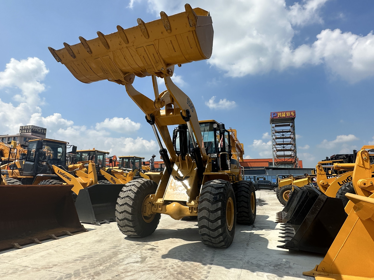 BACKHOE LOADER Used High Quality CAT 950G Wheel Loader on Hot Sale CAT in Stock for Sale - Utovarivač na kotačima: slika BACKHOE LOADER Used High Quality CAT 950G Wheel Loader on Hot Sale CAT in Stock for Sale - Utovarivač na kotačima BACKHOE LOADER Used High Quality CAT 950G Wheel Loader on Hot Sale CAT in Stock for Sale - Utovarivač na kotačima: slika BACKHOE LOADER Used High Quality CAT 950G Wheel Loader on Hot Sale CAT in Stock for Sale - Utovarivač na kotačima