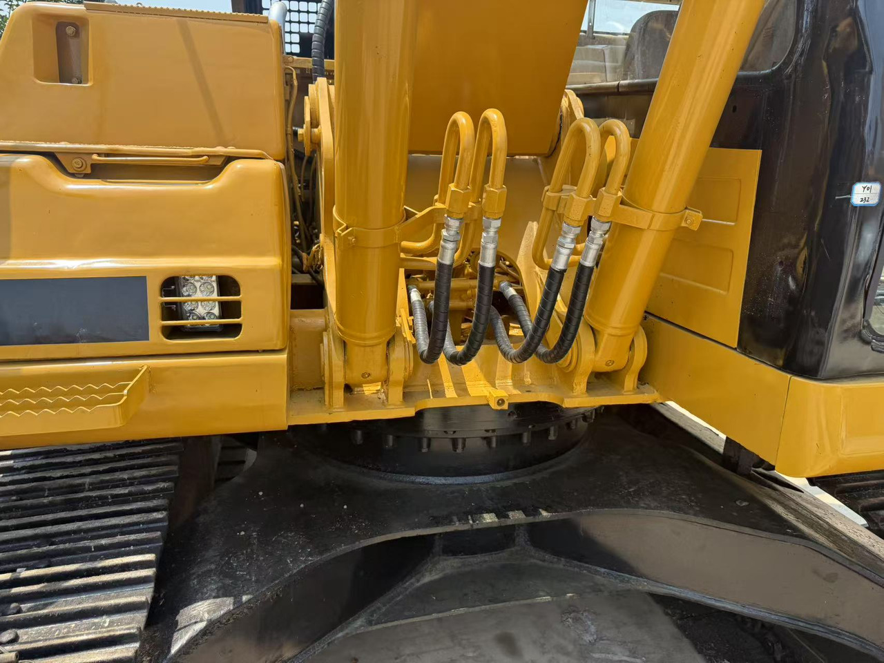 Bager gusjeničar CATERPILLAR CRAWLER EXCAVATOR CAT 320B in Low Price for Hot Sale: slika Bager gusjeničar CATERPILLAR CRAWLER EXCAVATOR CAT 320B in Low Price for Hot Sale